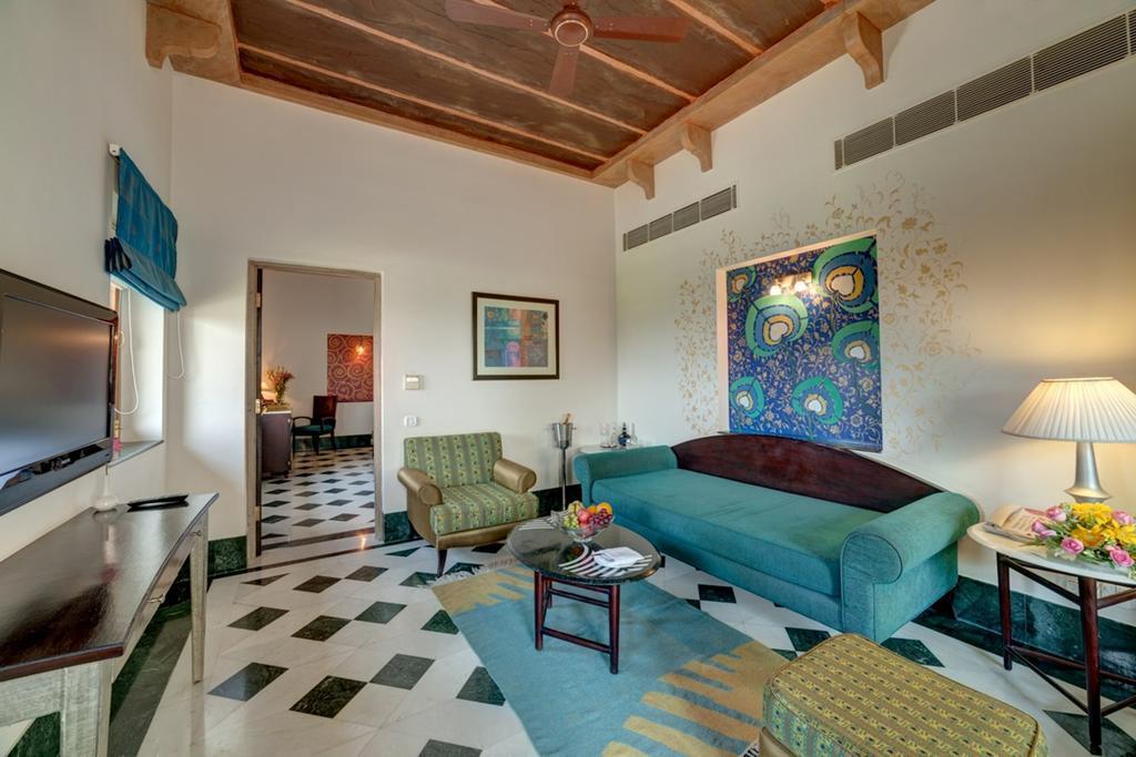 Suite Villa Living Room & Courtyard View on F&B Spa Happy Hours 11 Complimentary Welcome Drink on arrival Signature Activities & Experiences on transportation,687825207:JPEG